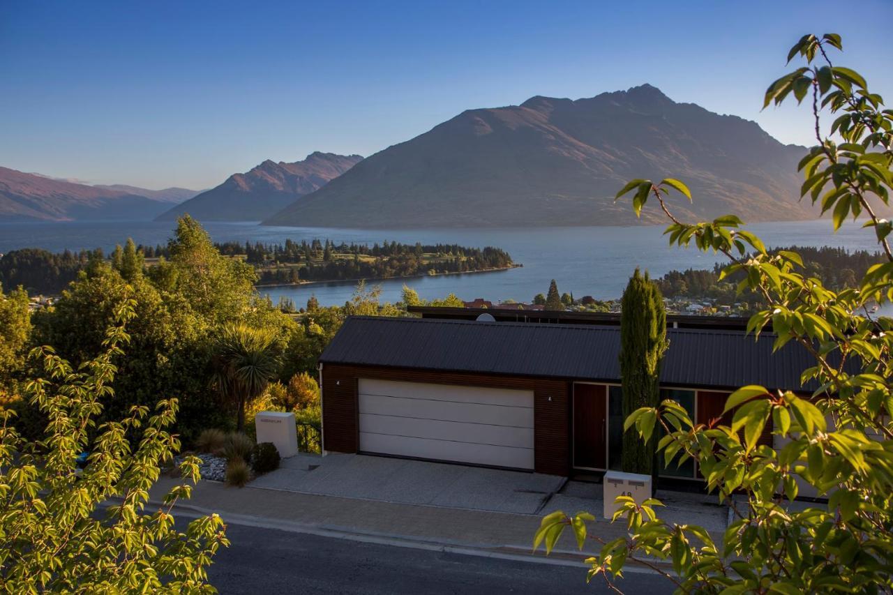 Queenscliff Villa - Outstanding Views And Close To Town Queenstown Exterior photo