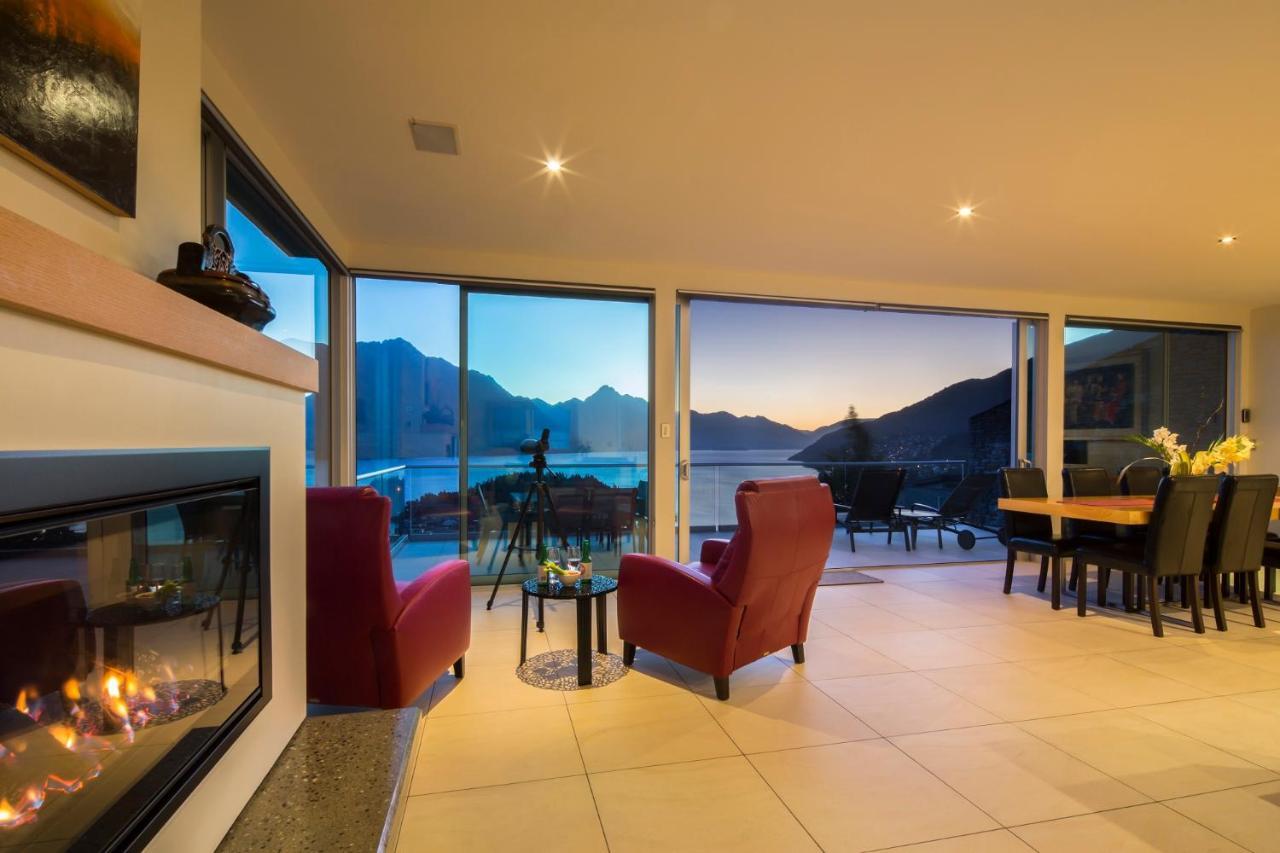 Queenscliff Villa - Outstanding Views And Close To Town Queenstown Exterior photo